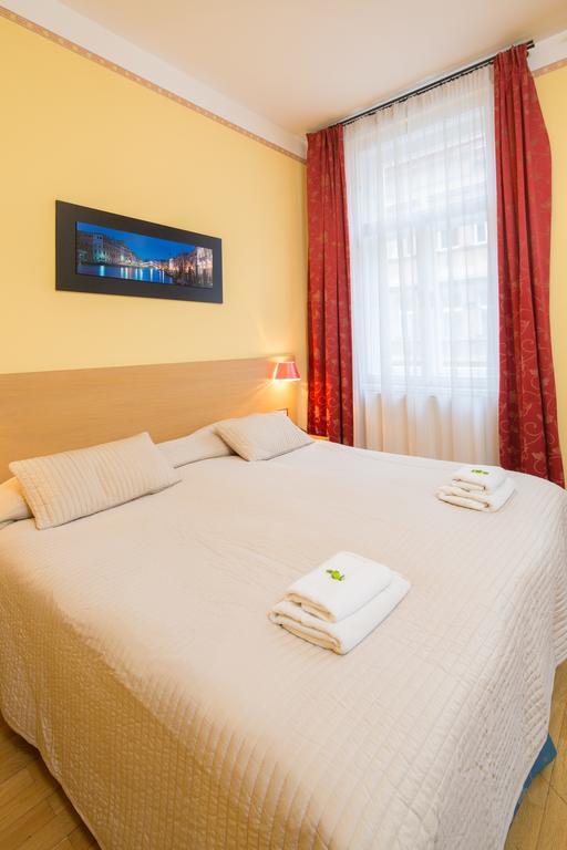 City Lounge Hotel Prag Værelse billede