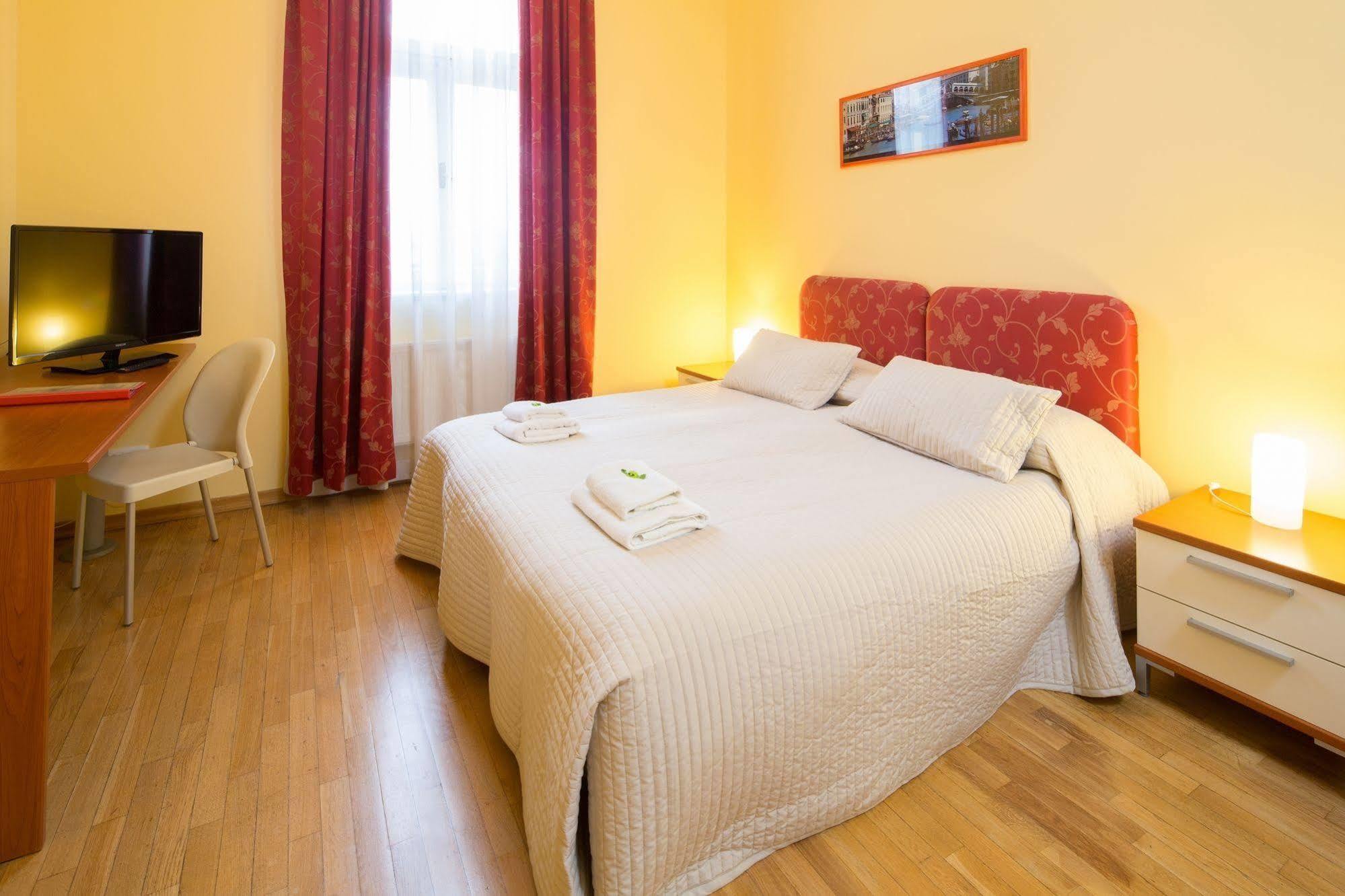 City Lounge Hotel Prag Eksteriør billede
